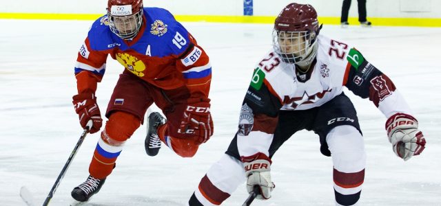 Российские юниоры обыграли Латвию в выставочном матче