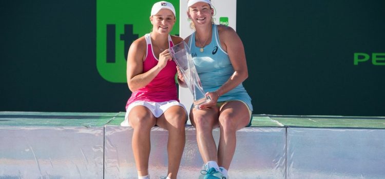 Барти и Вандевеге выиграли турнир в Майами в парном разряде