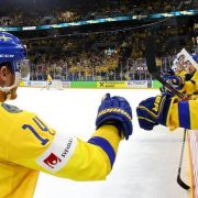Защитили титул. Швеция в финале чемпионата мира дожала Швейцарию по буллитам