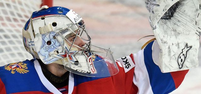 Шестеркин займет место в воротах сборной России в матче с Чехией