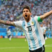 Месси остается! Аргентина вырвала победу у Нигерии