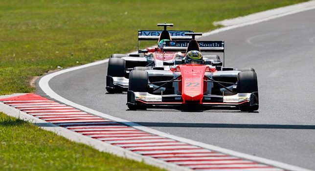 GP3: Бокколаччи выиграл воскресную гонку в Венгрии