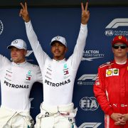 «Дождевые стрелы»: Хэмилтон вырвал у «Феррари» поул Гран-при Венгрии