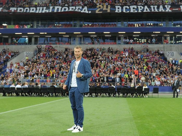 ЦСКА прощается с легендами. Армейцы провели встречу с болельщиками