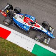 GP3: Воскресную гонку в Монце выиграл Педро Пике
