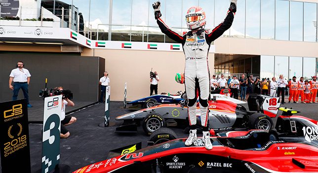 GP3: Пульчини выиграл гонку, Юбер — титул