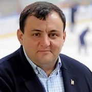 Экс-директор хоккейного клуба идёт под суд. Его обвиняют в хищении 180 млн