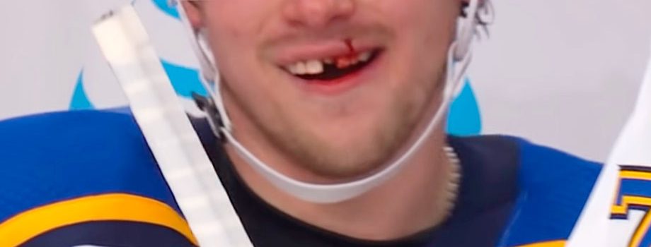 Русскому снова выбили зуб в НХЛ. Теперь Тарасенко в команде Овечкина