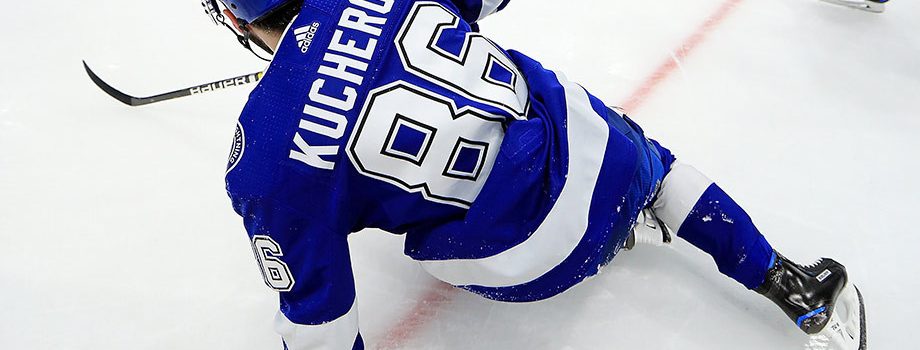 Кучеров и Ко против сенсационных «лавин». 10 лучших троек сезона в НХЛ