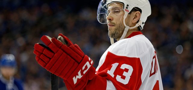 От Волшебника до капитана ротации. 40-летний Дацюк вернётся в НХЛ?