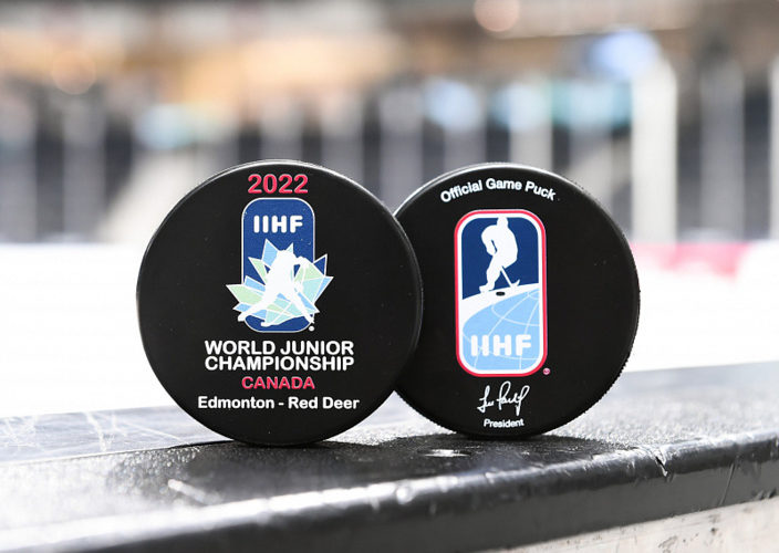 Молодёжный чемпионат мира по хоккею отменён из-за коронавируса