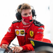Российский пилот «Формулы-2» Шварцман приглашён на тесты в Ferrari