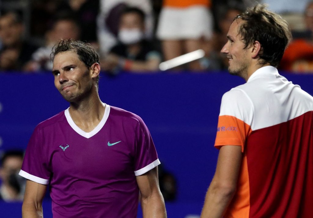 Надаль переиграл Медведева в полуфинале турнира ATP в Акапулько Надаль переиграл Медведева в полуфинале турнира ATP в Акапулько