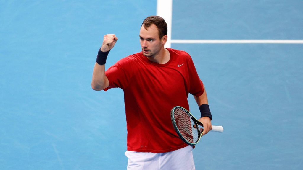 Сафиуллин впервые прошёл в четвертьфинал турнира ATP