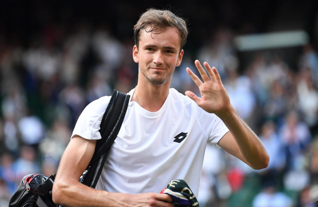 Медведев занял седьмое место рейтинга ATP по результатам сезона-2022