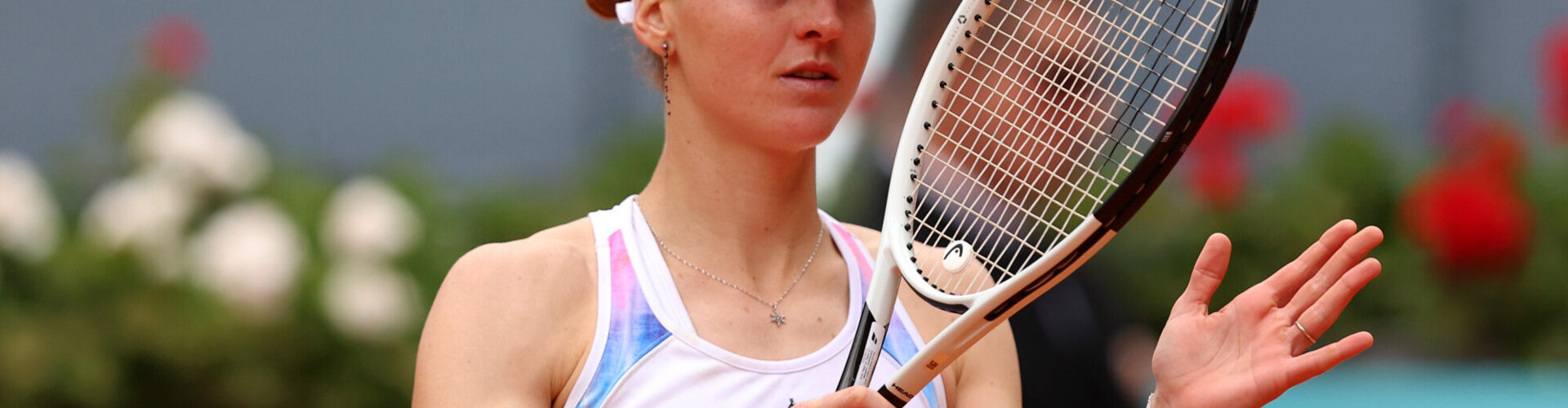 Людмила Самсонова переиграла Наоми Осаку в первом матче турнира в Мадриде
